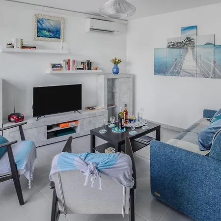 Nouvelle Ere - Appt A Moins D'un Km De La Daire *