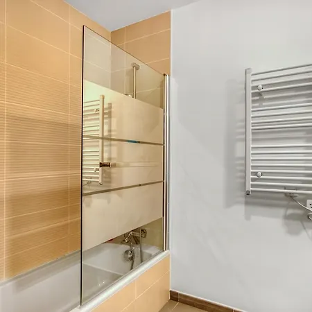 Nouvelle Ere - Appt A Moins D'un Km De La