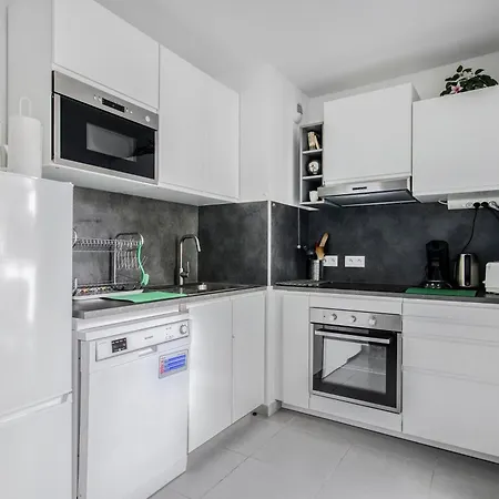 Daire Nouvelle Ere - Appt A Moins D'un Km De La Le Lavandou