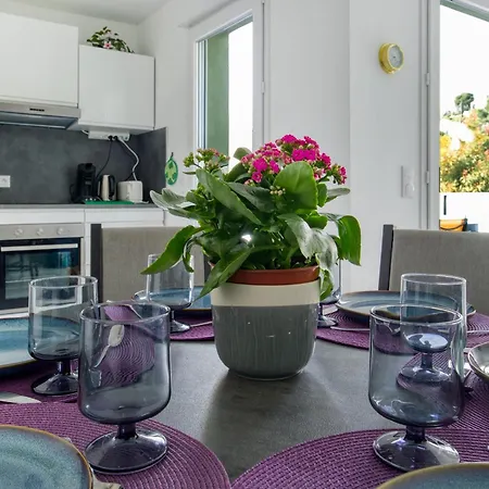 Nouvelle Ere - Appt A Moins D'un Km De La